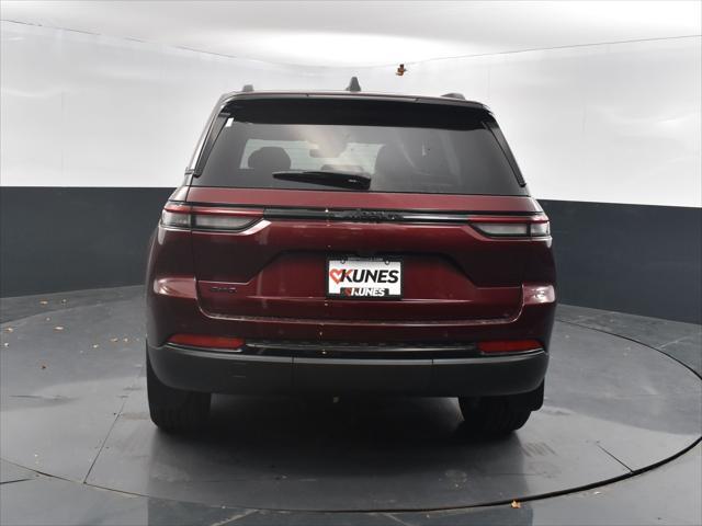 new 2025 Jeep Grand Cherokee car, priced at $43,450