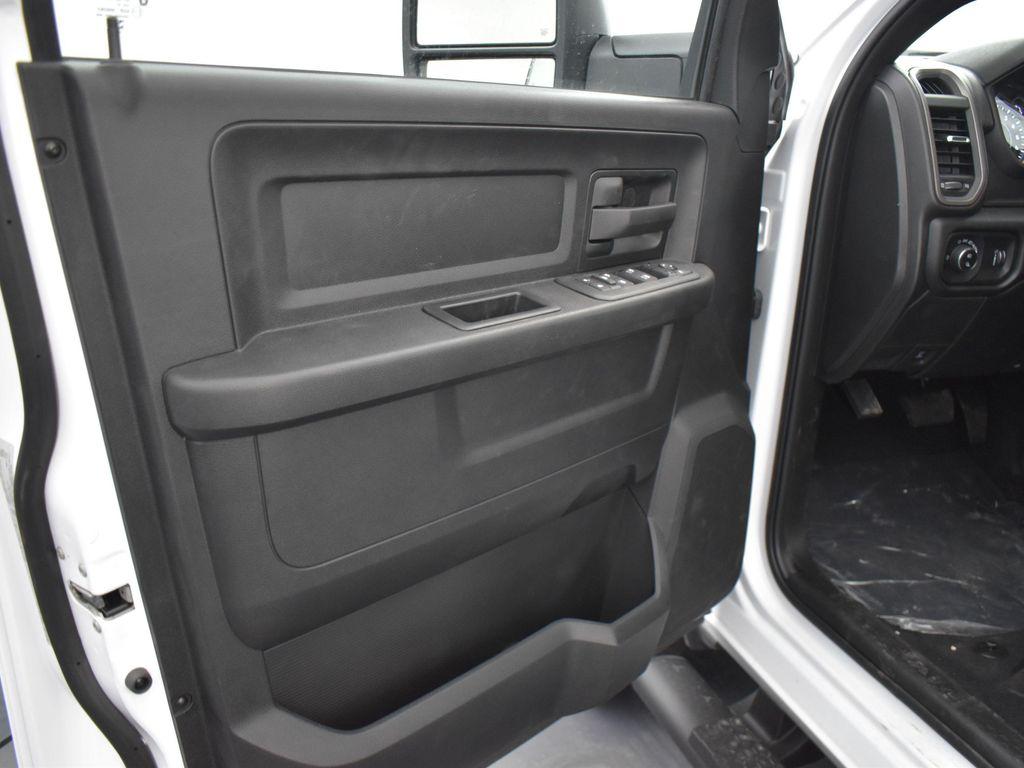 new 2025 Ram 2500 car, priced at $49,986