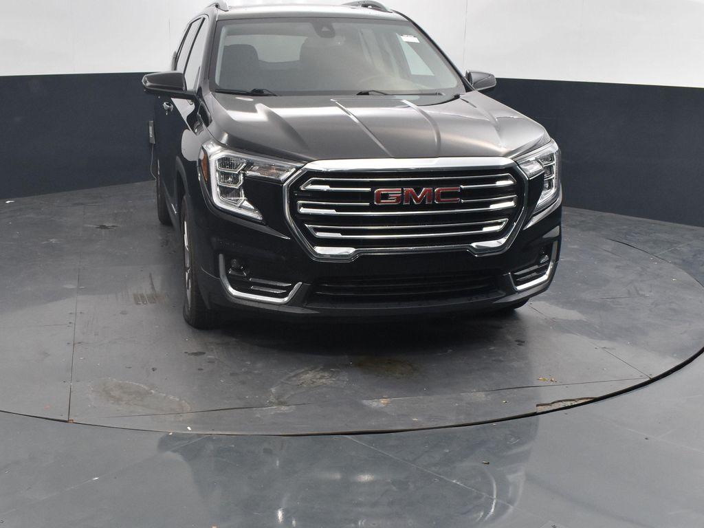 used 2024 GMC Terrain car, priced at $22,200