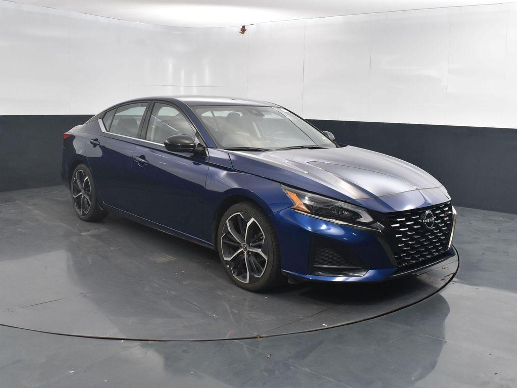 used 2023 Nissan Altima car, priced at $18,014