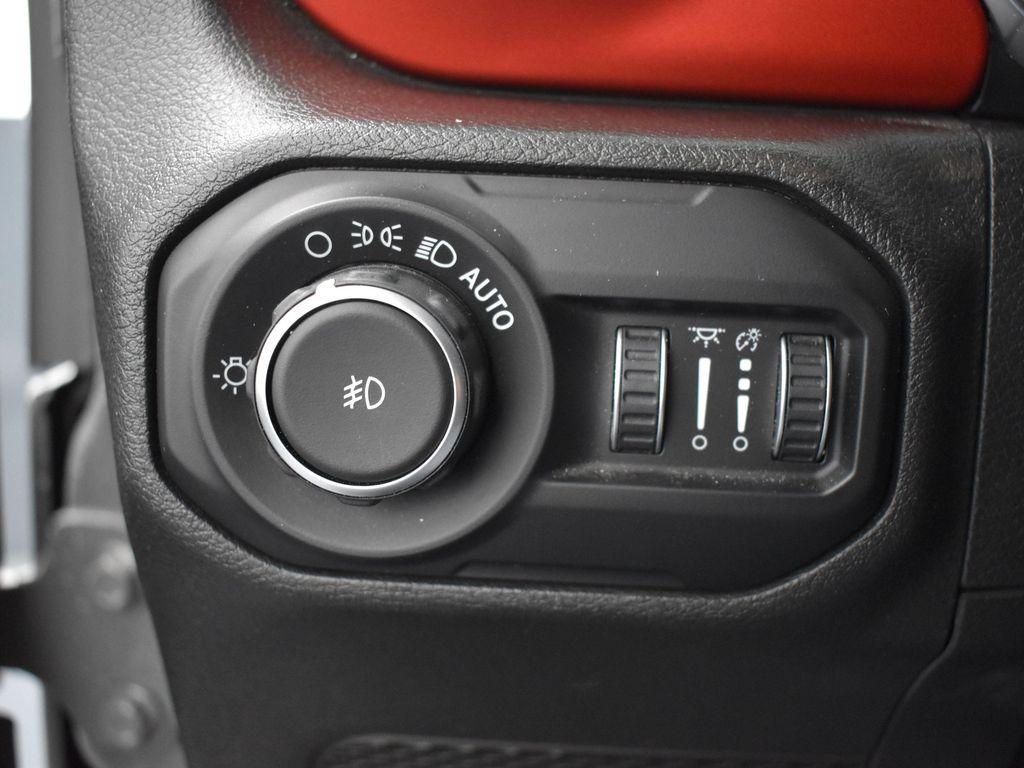 used 2019 Jeep Wrangler Unlimited car, priced at $35,409