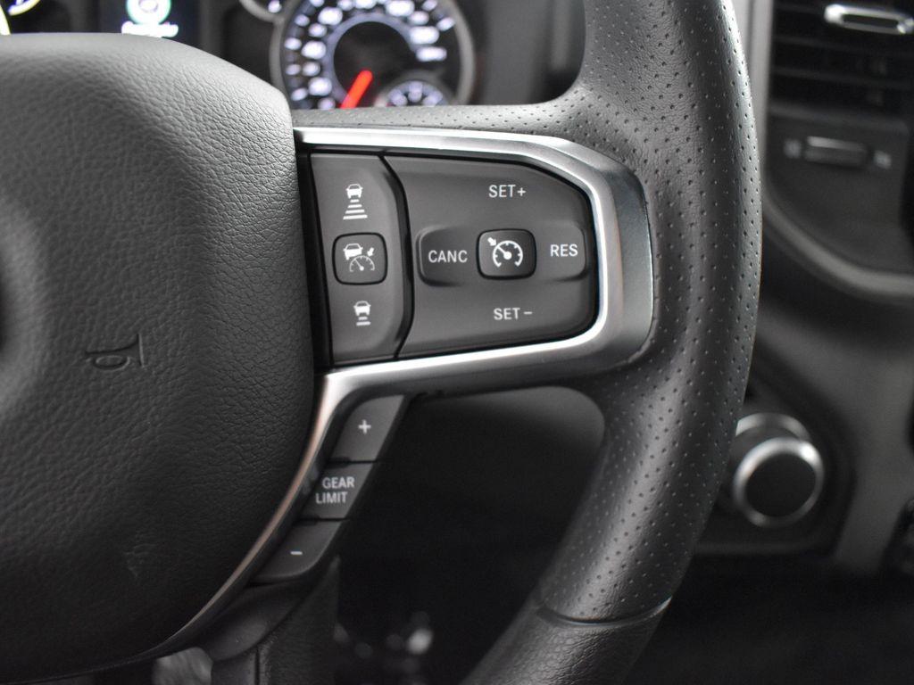 new 2025 Ram 1500 car, priced at $43,147