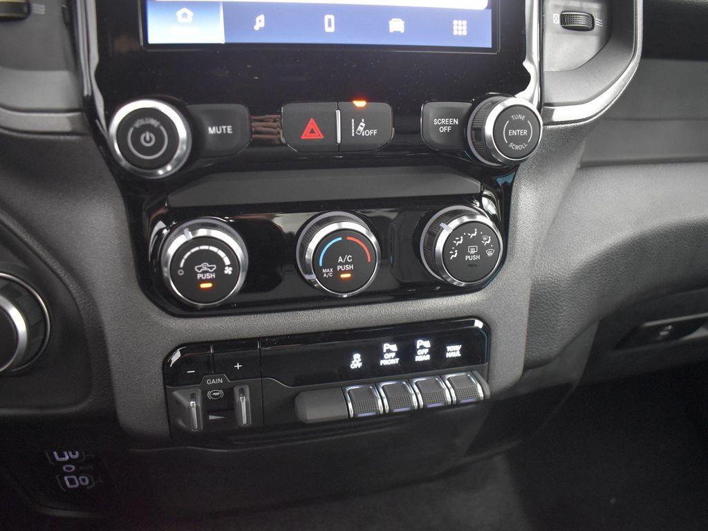 new 2025 Ram 1500 car, priced at $43,147