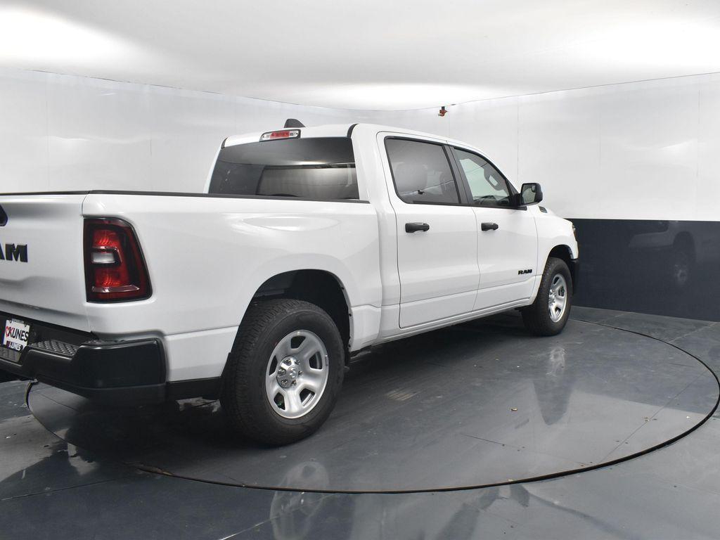 new 2025 Ram 1500 car, priced at $43,147