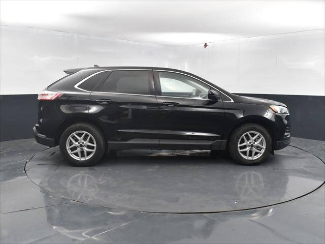 used 2024 Ford Edge car, priced at $25,556