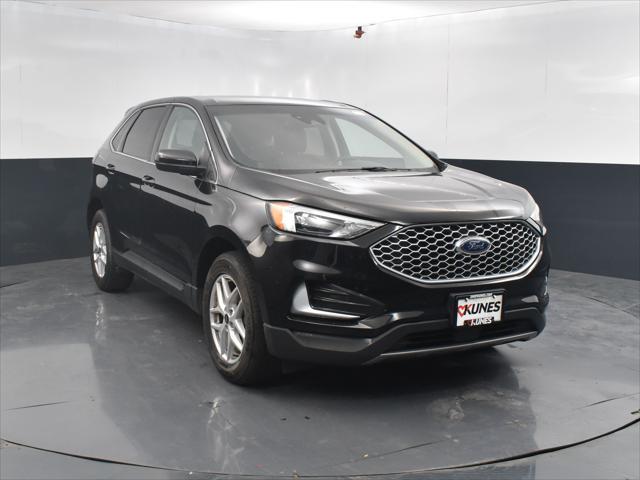 used 2024 Ford Edge car, priced at $25,556