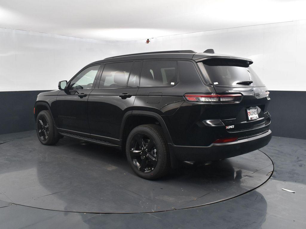 new 2025 Jeep Grand Cherokee L car, priced at $47,096
