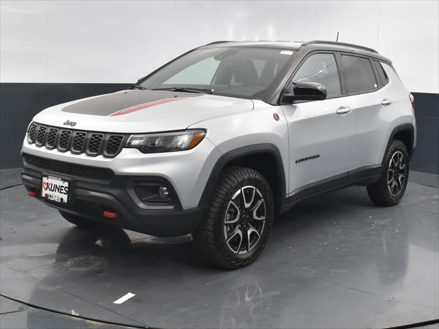 new 2025 Jeep Compass car, priced at $37,460