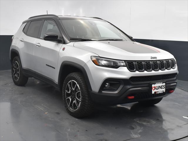 new 2025 Jeep Compass car, priced at $37,460