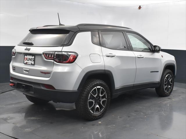 new 2025 Jeep Compass car, priced at $37,460