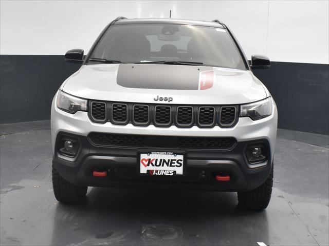 new 2025 Jeep Compass car, priced at $37,460