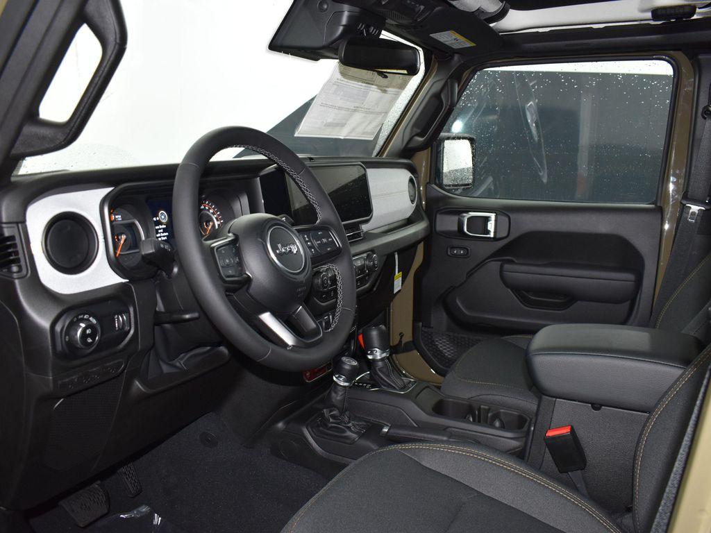 new 2025 Jeep Gladiator car, priced at $46,846