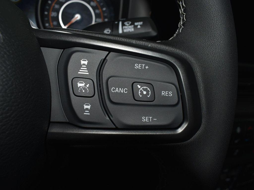 new 2025 Jeep Gladiator car, priced at $46,846