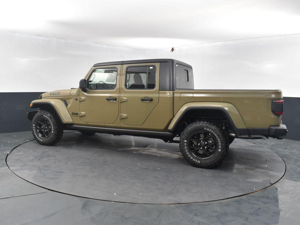 new 2025 Jeep Gladiator car, priced at $46,846