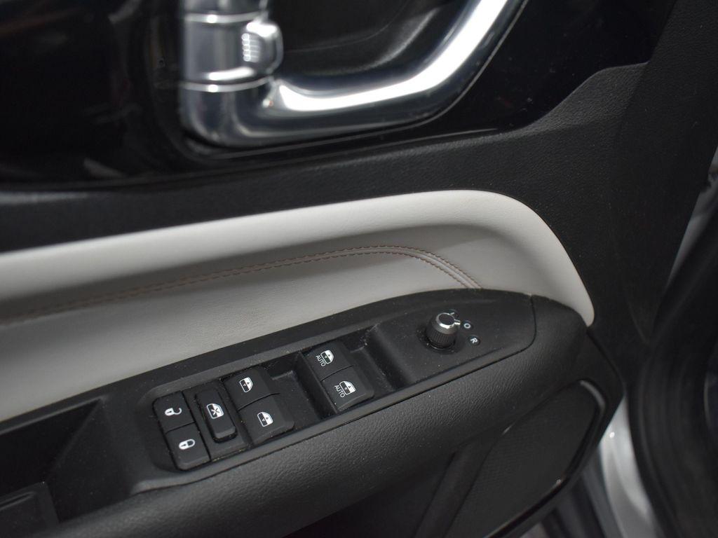 used 2022 Jeep Compass car, priced at $24,512