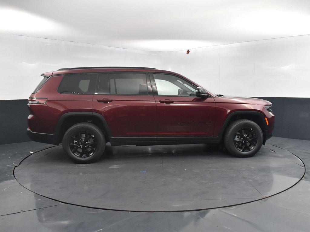 new 2025 Jeep Grand Cherokee L car, priced at $43,667