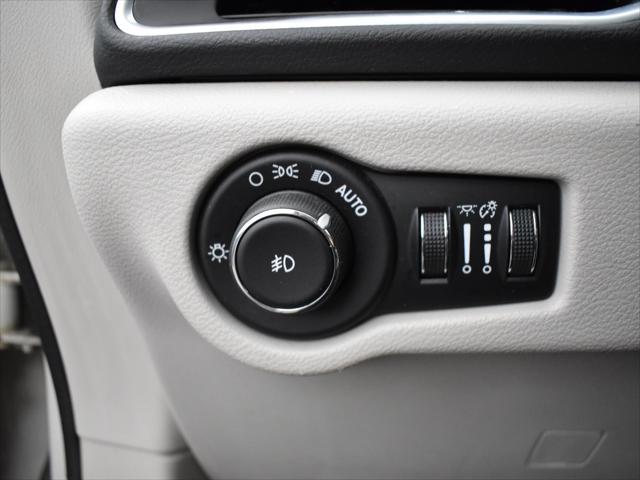 used 2017 Chrysler Pacifica car, priced at $17,452