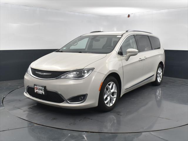 used 2017 Chrysler Pacifica car, priced at $17,452