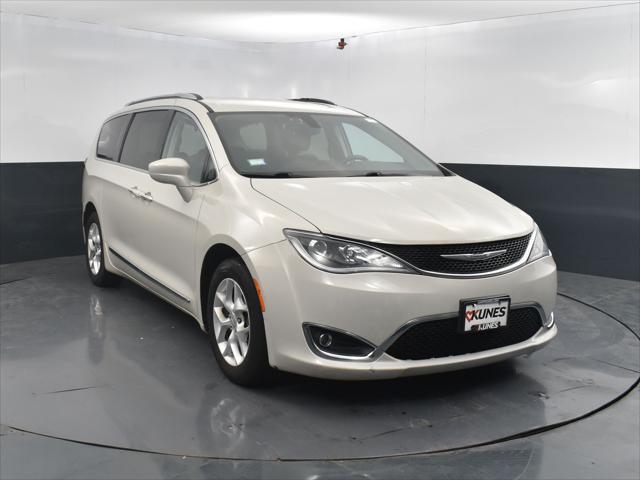 used 2017 Chrysler Pacifica car, priced at $17,452