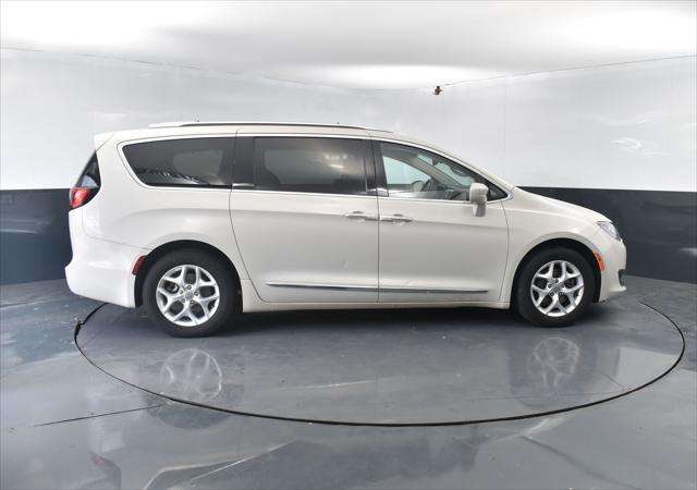 used 2017 Chrysler Pacifica car, priced at $17,452
