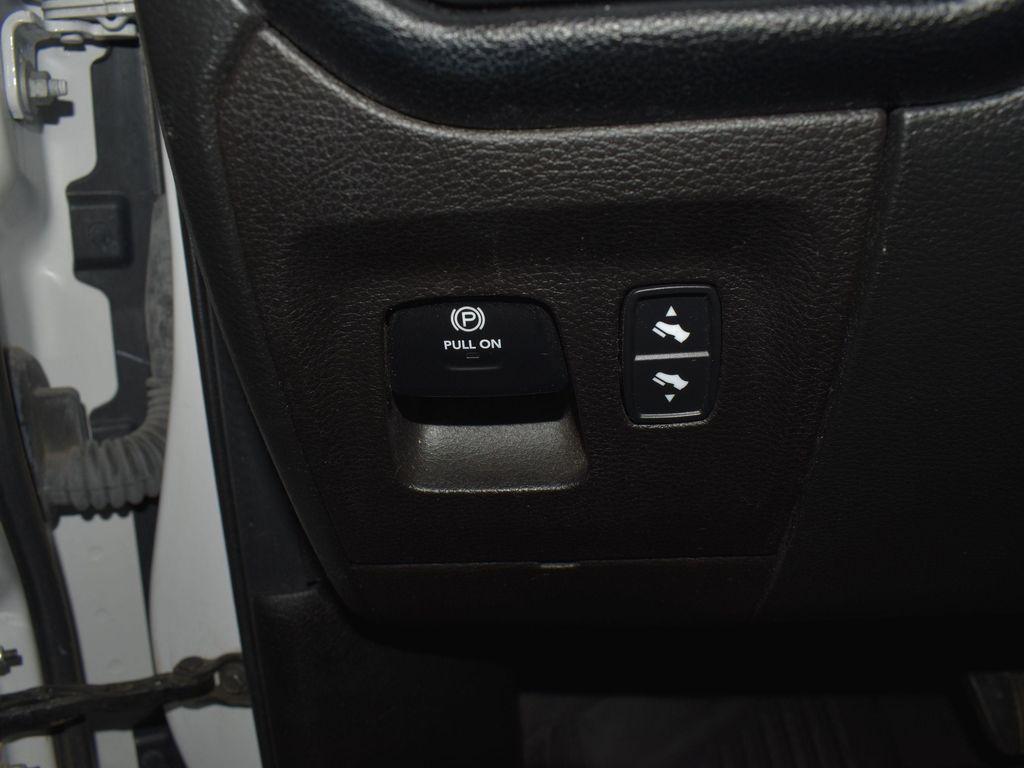used 2021 Ram 1500 car, priced at $32,305