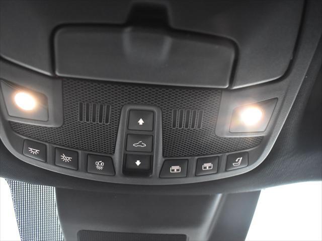 used 2021 Lincoln Navigator car, priced at $41,225