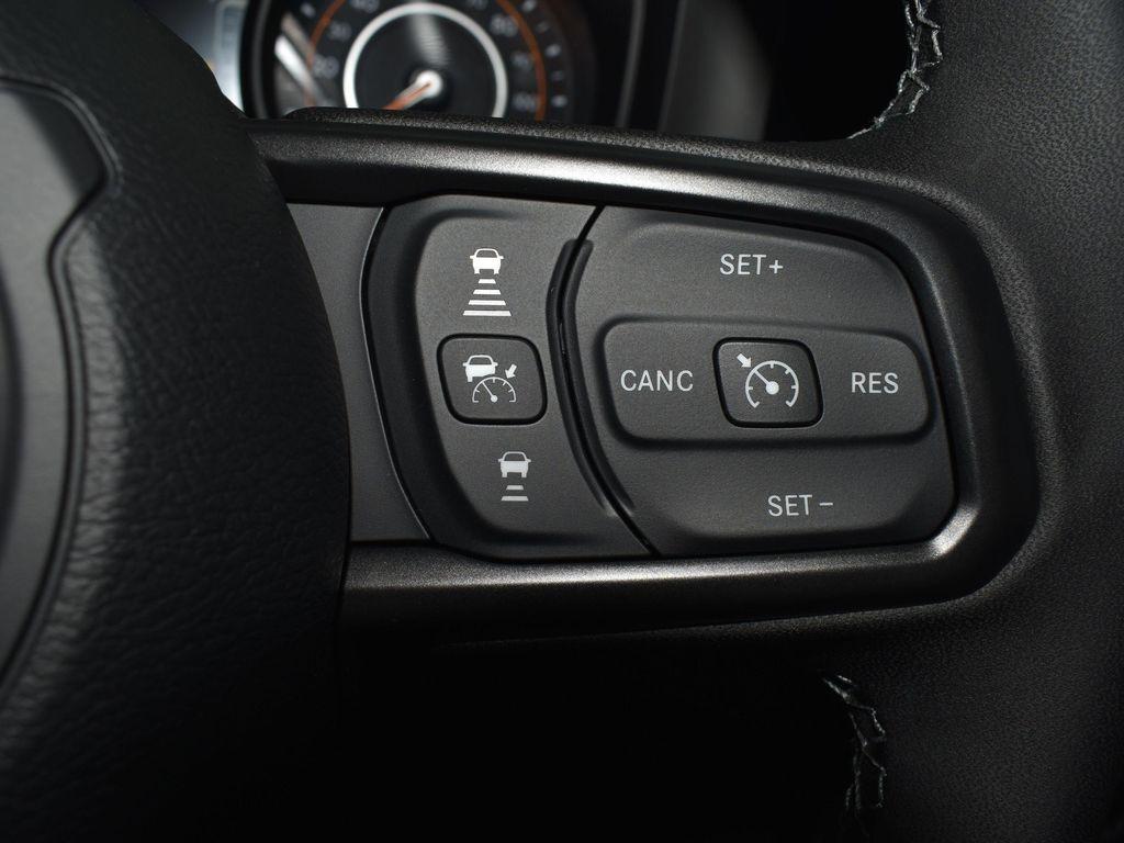 new 2025 Jeep Gladiator car, priced at $47,604