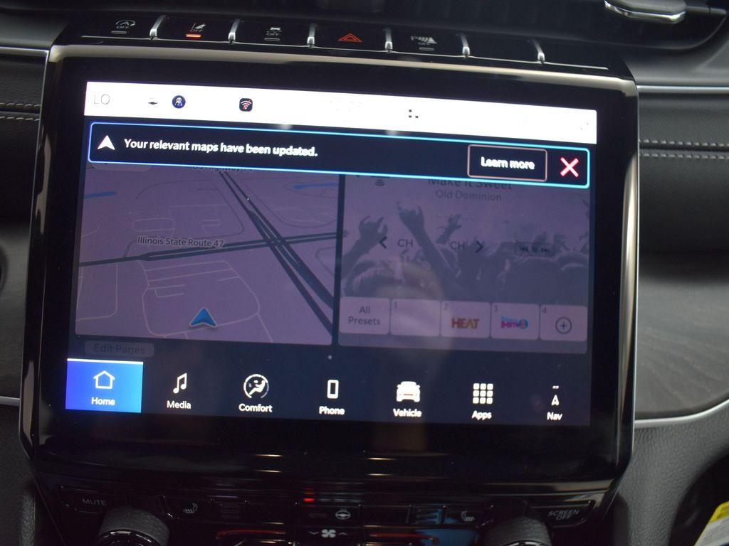 new 2025 Jeep Grand Cherokee car, priced at $50,444