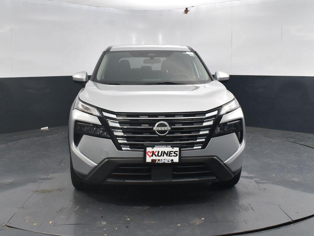 used 2024 Nissan Rogue car, priced at $22,402