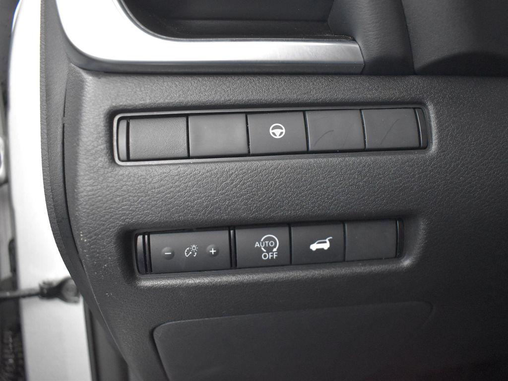 used 2024 Nissan Rogue car, priced at $22,402