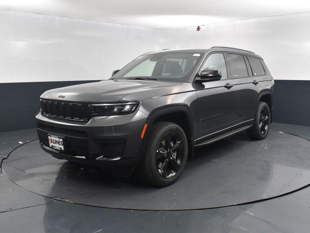 new 2025 Jeep Grand Cherokee L car, priced at $47,096