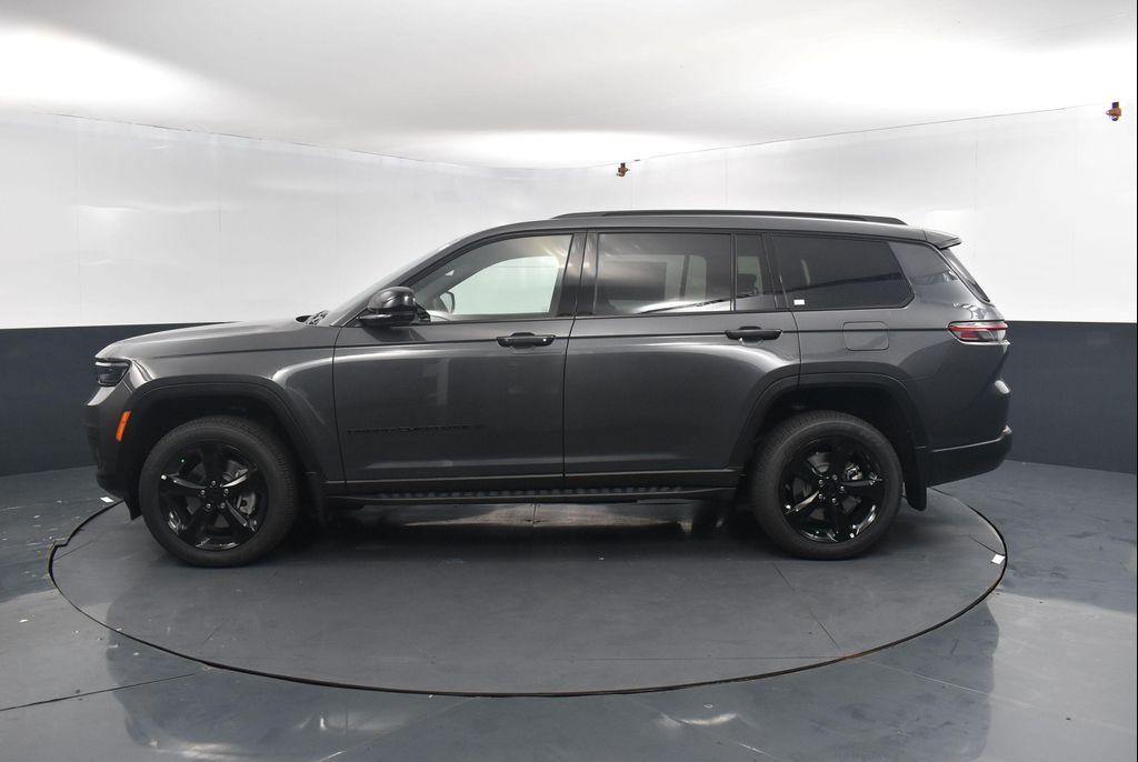 new 2025 Jeep Grand Cherokee L car, priced at $47,096