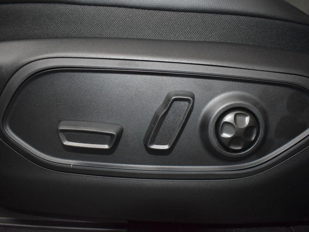 new 2025 Jeep Grand Cherokee L car, priced at $47,096