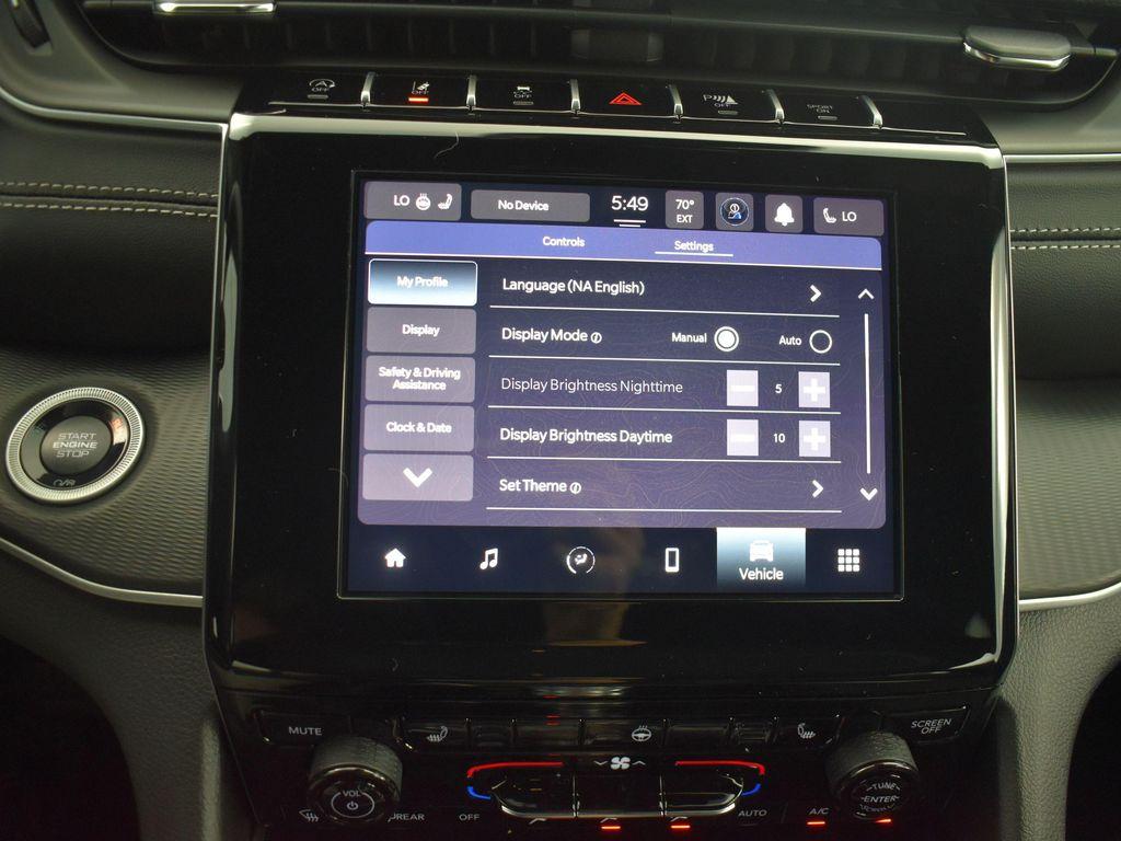 new 2025 Jeep Grand Cherokee L car, priced at $47,096