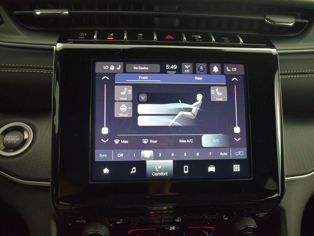 new 2025 Jeep Grand Cherokee L car, priced at $47,096