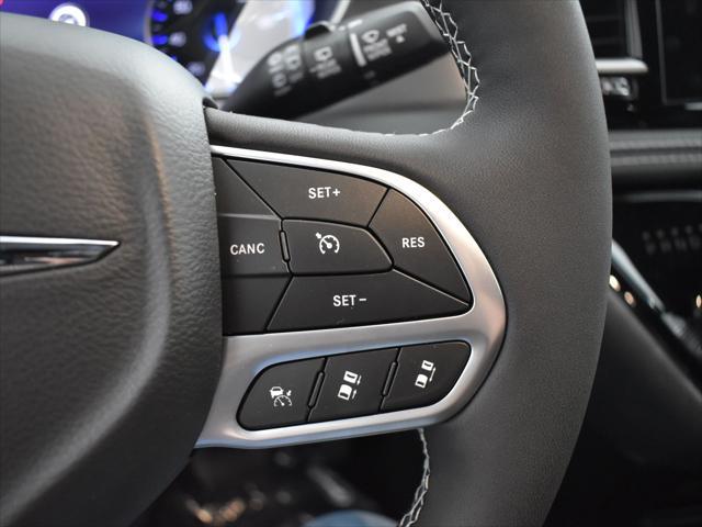 new 2025 Chrysler Pacifica car, priced at $42,732