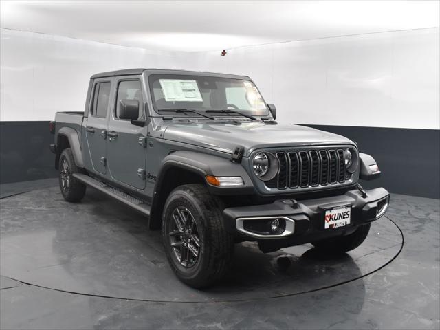 new 2025 Jeep Gladiator car, priced at $46,828