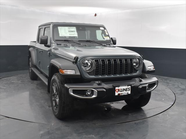 new 2025 Jeep Gladiator car, priced at $46,828