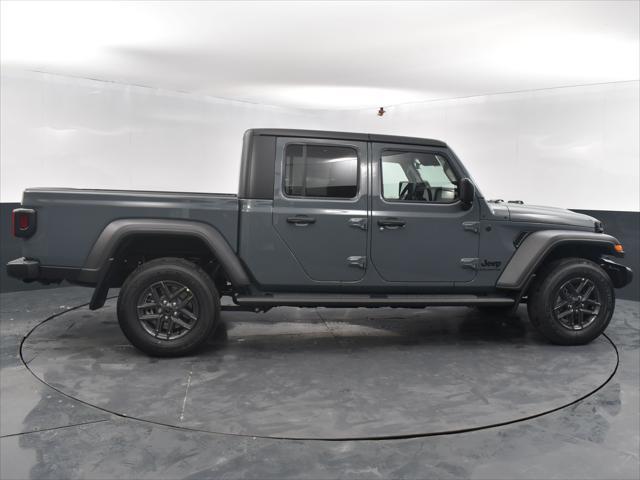 new 2025 Jeep Gladiator car, priced at $44,367