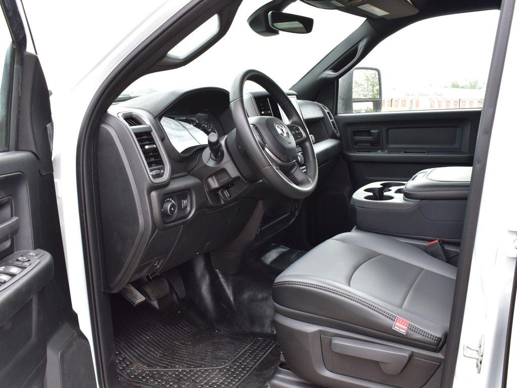 new 2024 Ram 2500 car, priced at $53,498