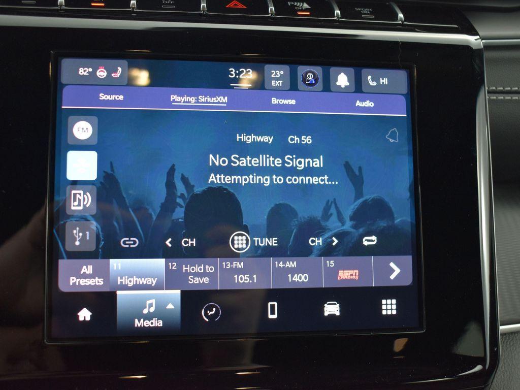 new 2025 Jeep Grand Cherokee car, priced at $47,625