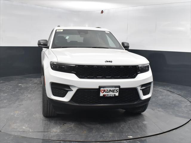 new 2025 Jeep Grand Cherokee car, priced at $45,355