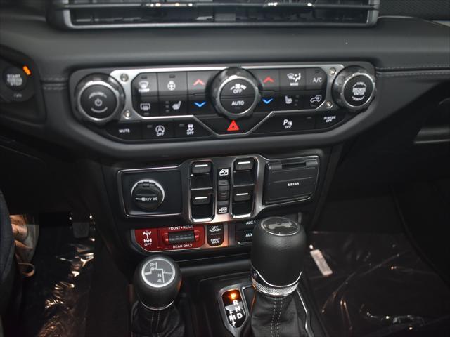 new 2025 Jeep Wrangler car, priced at $57,598