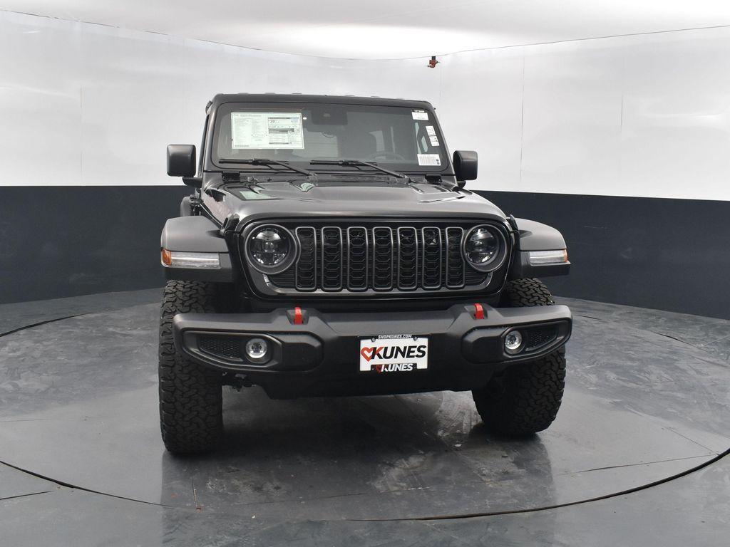 new 2025 Jeep Wrangler car, priced at $61,755