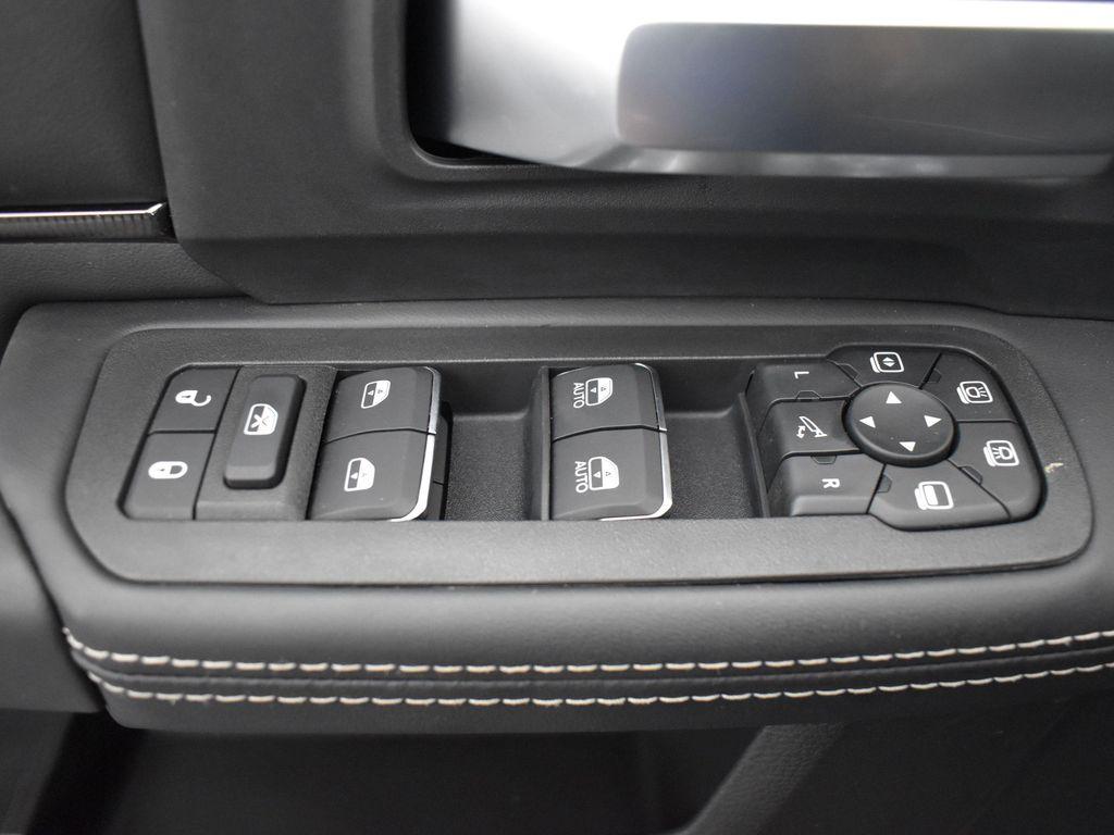 new 2025 Ram 2500 car, priced at $85,525
