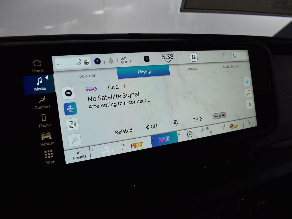 new 2025 Jeep Wrangler car, priced at $46,421