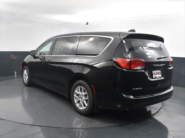 new 2025 Chrysler Voyager car, priced at $41,258