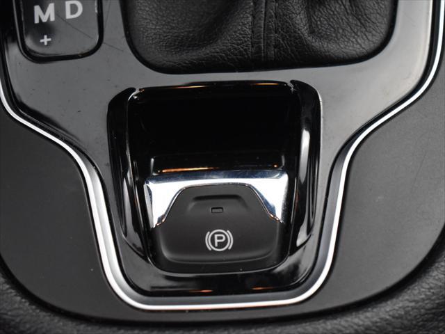 used 2023 Jeep Cherokee car, priced at $23,309