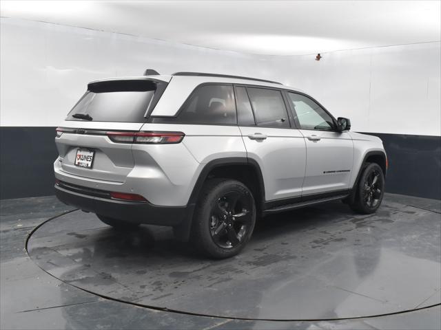 new 2025 Jeep Grand Cherokee car, priced at $44,955