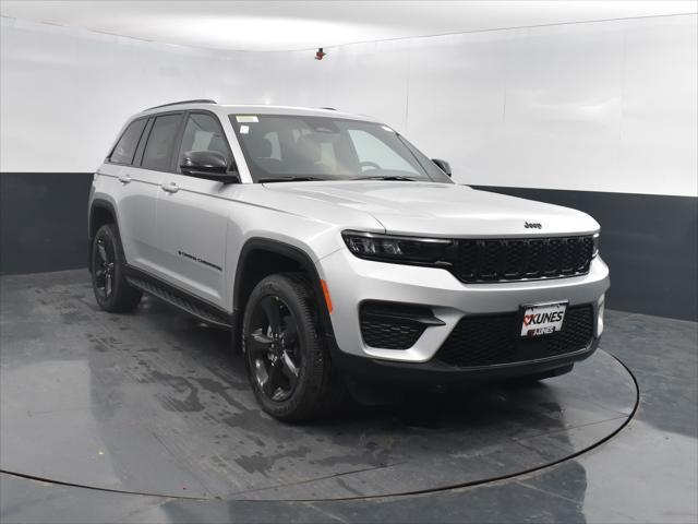 new 2025 Jeep Grand Cherokee car, priced at $44,955